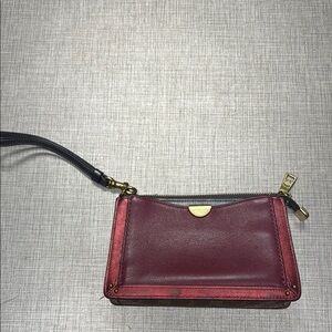 Coach dreamer wristlet‎ burgandy brown